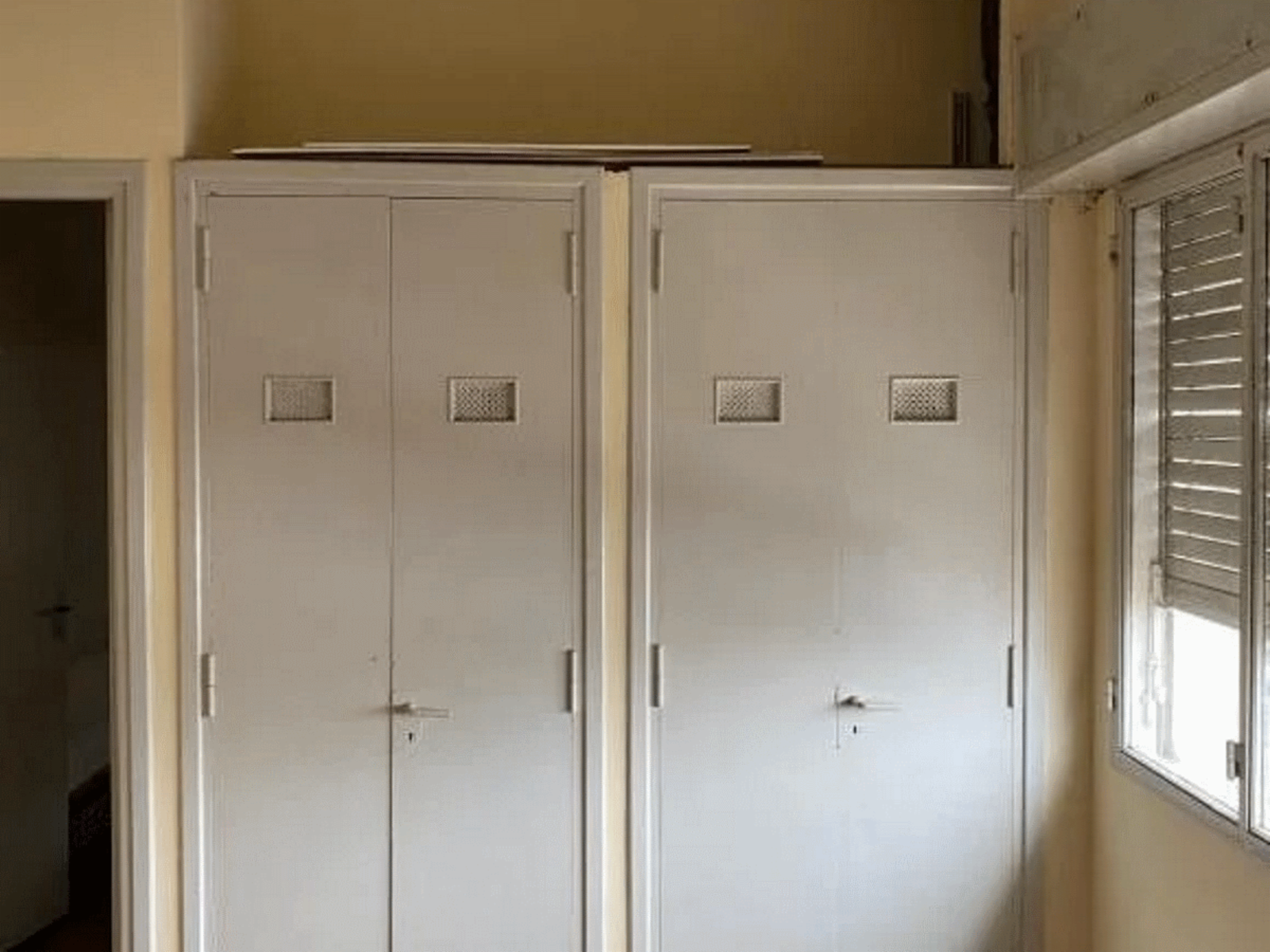 Departamento (piso) en Venta en San Cristóbal 5 ambientes 3 dormitorios 2 baños 100 m2, balcón al frente - Cochabamba 1600 - 14