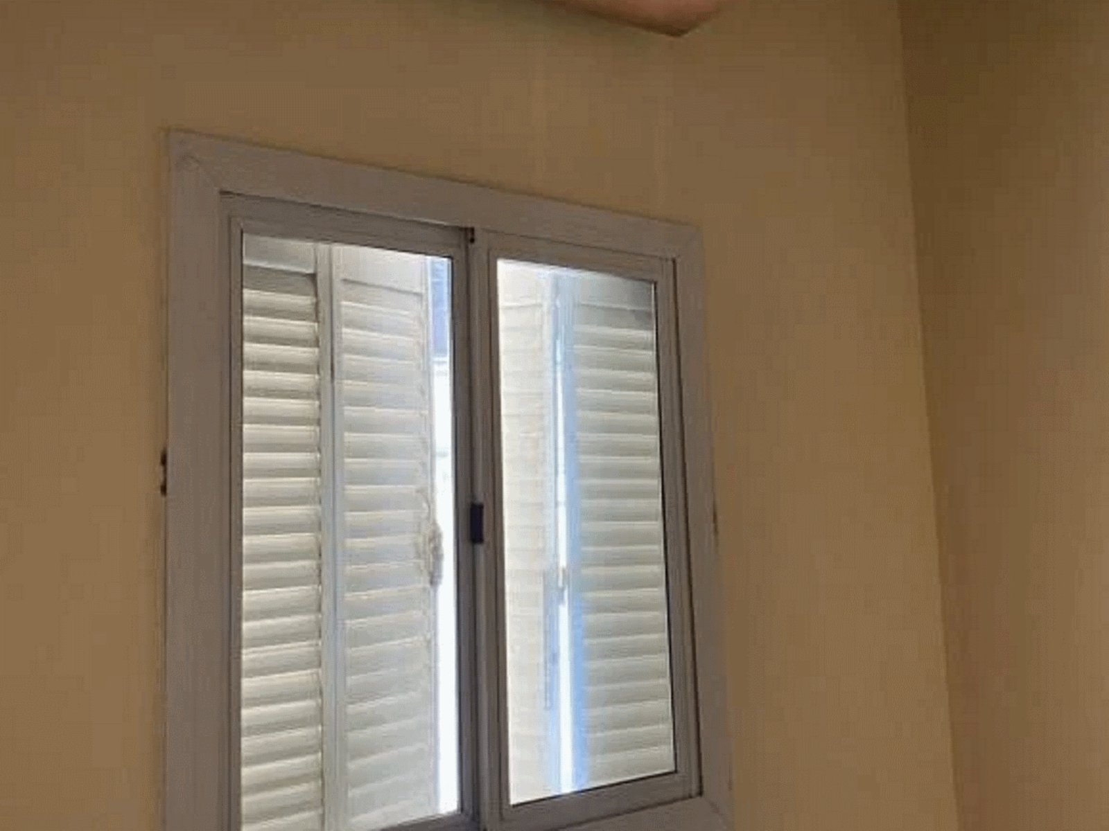 Departamento (piso) en Venta en San Cristóbal 5 ambientes 3 dormitorios 2 baños 100 m2, balcón al frente - Cochabamba 1600 - 19