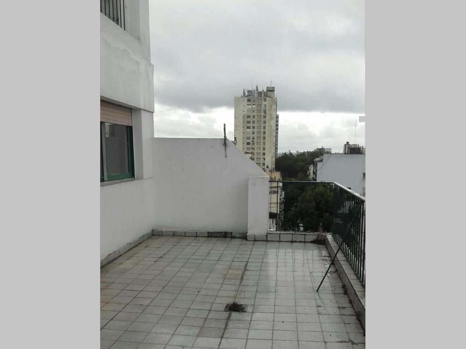 Departamento en Venta en Flores 2 ambientes 36 m2 + 24 m2 de balcón terraza en piso alto, al frente - Bolivia 100 — foto 10