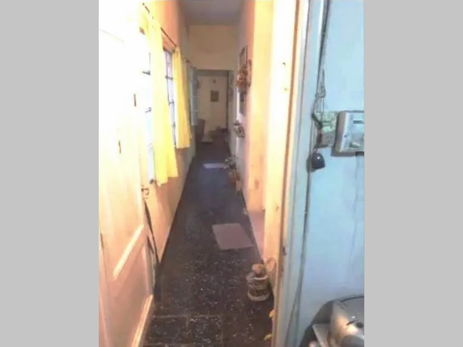 OPORTUNIDAD, A REFACCIONAR - PH en Venta en Parque Chacabuco 5 ambientes 4 dormitorios 2 baños 92 m2 contrafrente 2 plantas - Doblas 1000 — foto 3