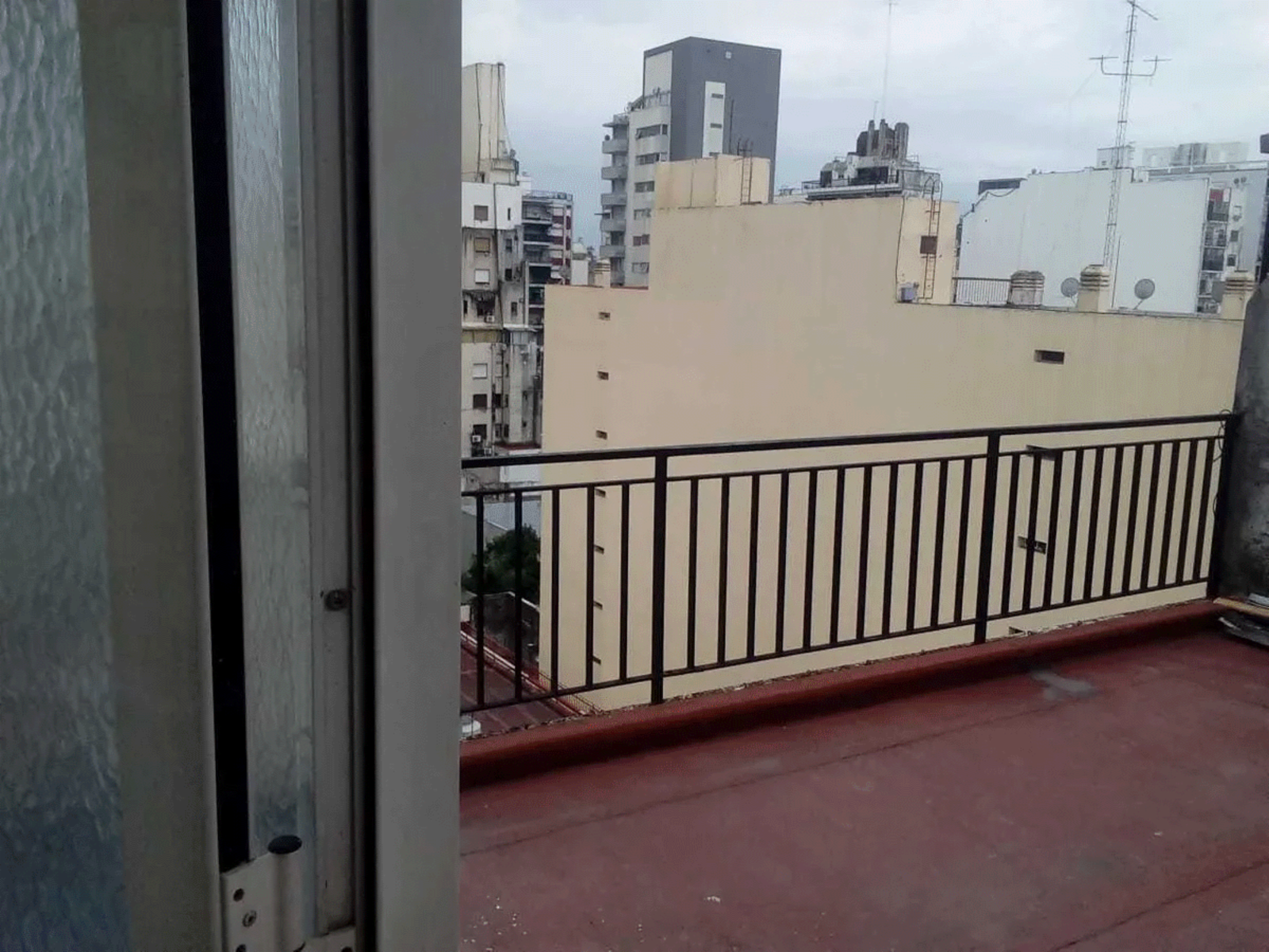 Departamento en Venta en Congreso (Monserrat) 2 ambientes 34m2 + balcón y terrazas cubierta y descubierta total 60m2 - Solis 700 — foto 3
