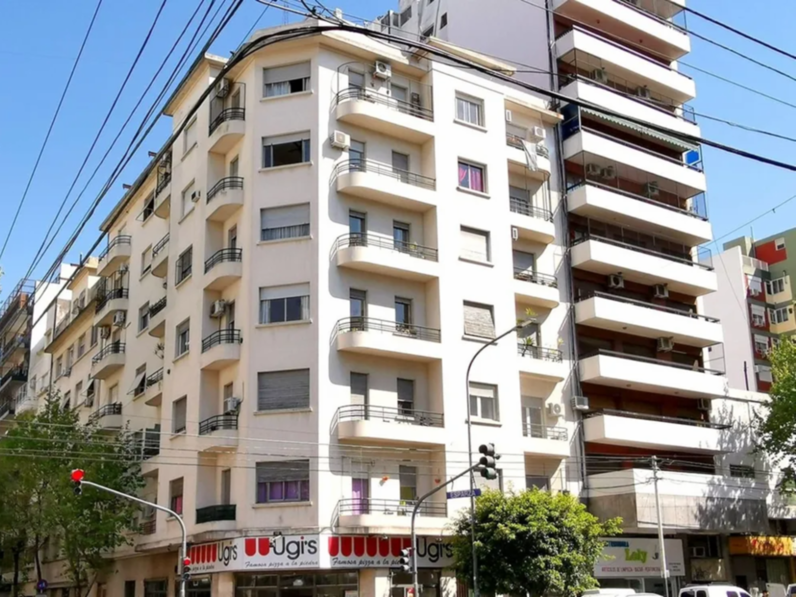 OPORTUNIDAD, IMPECABLE - Departamento en Venta en Almagro, 3 ambientes + dependencia, 80 m2 + balcón al frente - Av Rivadavia 3300 — foto 2
