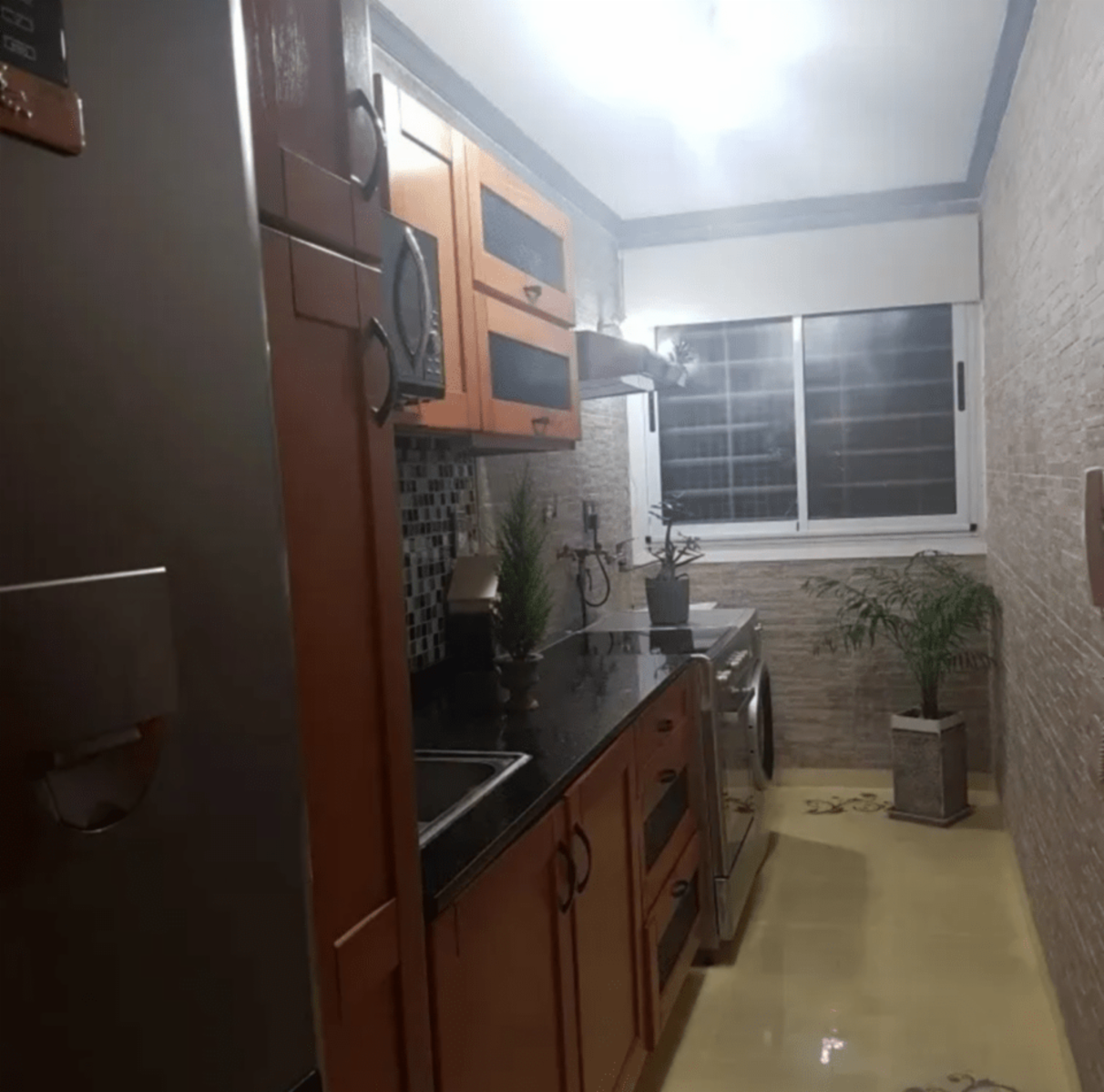 768-VENTA DEPARTAMENTO SARMIENTO 2500 2° PISO-OPTATIVO MUEBLES - AL FRENTE 3 AMB. 72/62 M2 - U$S 140.000 — foto 7