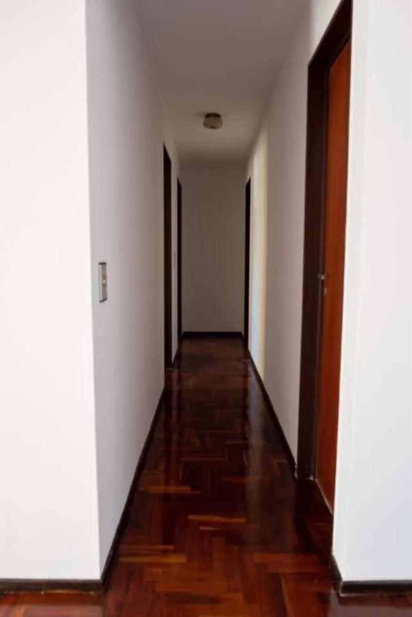 EXCELENTE DEPARTAMENTO DE 3 AMBIENTES CON COCHERA EN CABALLITO — foto 11