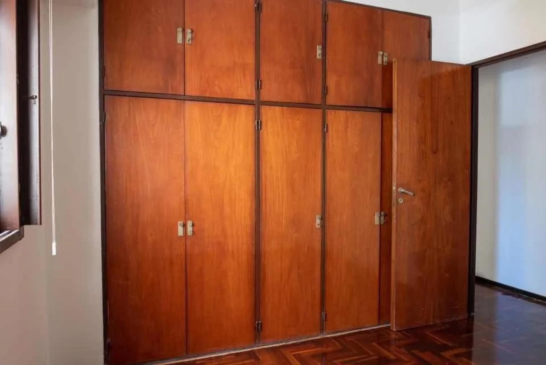 EXCELENTE DEPARTAMENTO DE 3 AMBIENTES CON COCHERA EN CABALLITO — foto 8