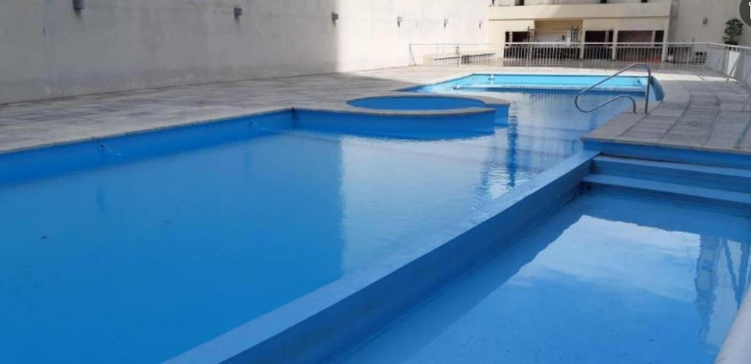 EXCELENTE DEPARTAMENTO CON PISCINA Y COCHERA DE 4 AMBIENTES