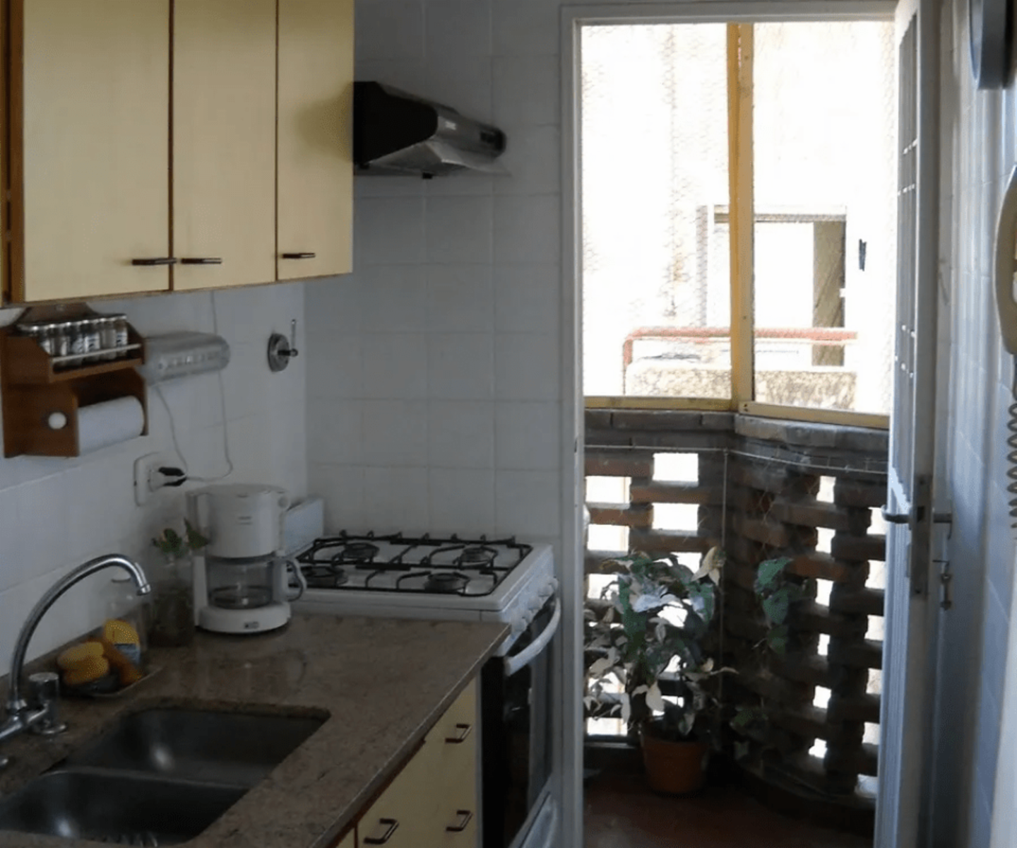 EXCELENTE PRECIO Y PROPIEDAD 2 AMB. BALVANERA — foto 2
