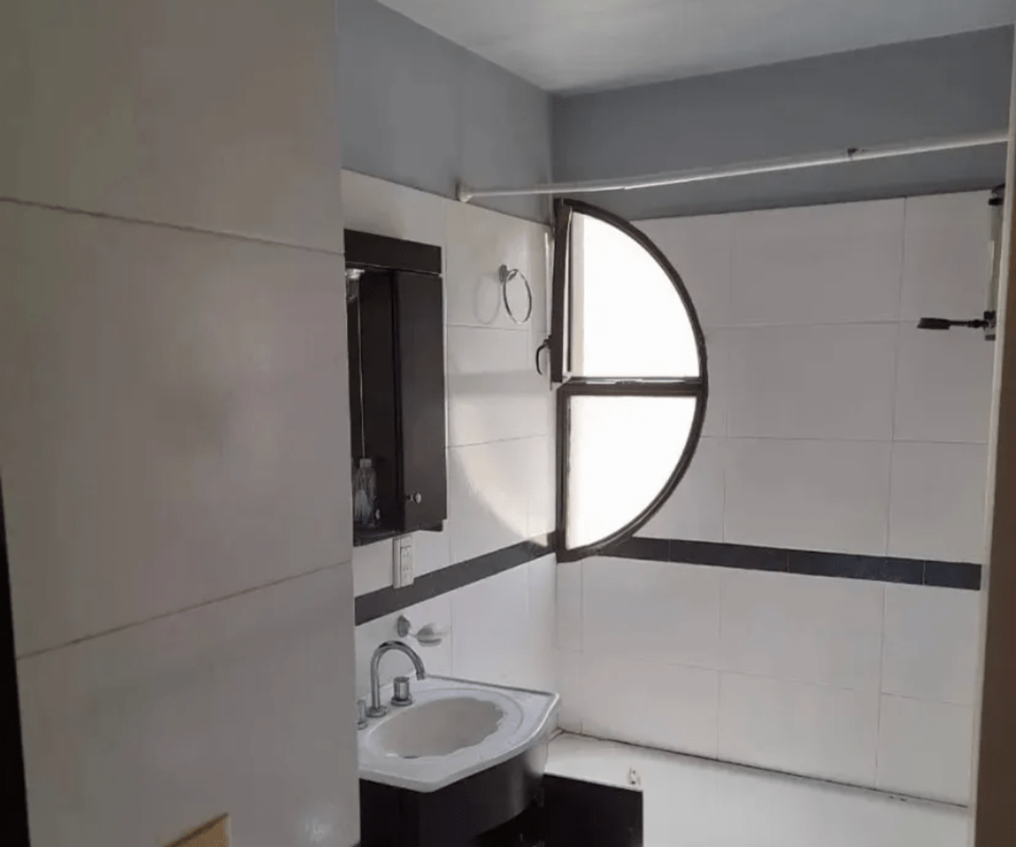 Excelente Depto. De 2 Amb. Tipo Duplex Luminoso — foto 8