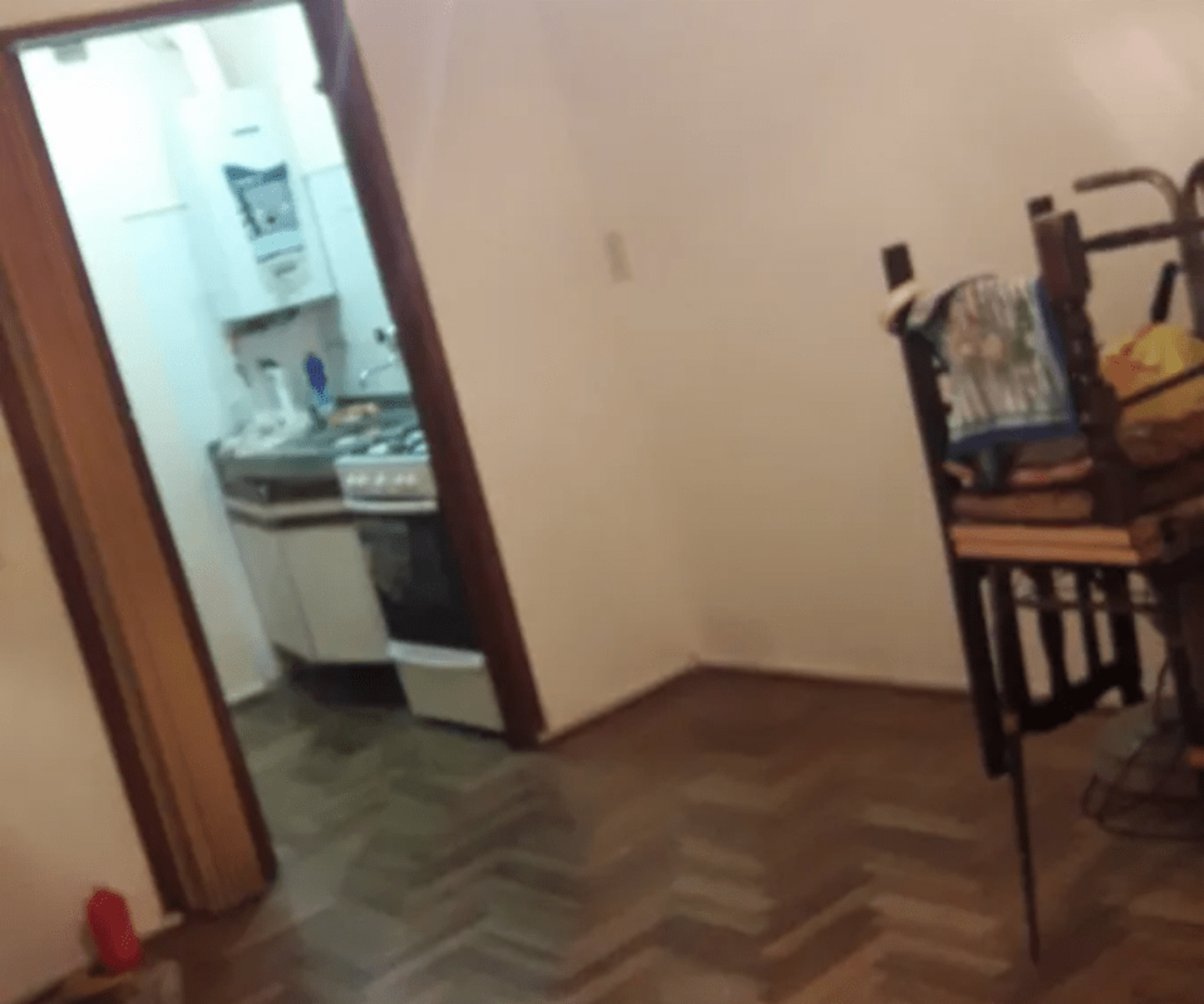 MONOAMBIENTE PISO 2 POR ESCALERA INTERNO