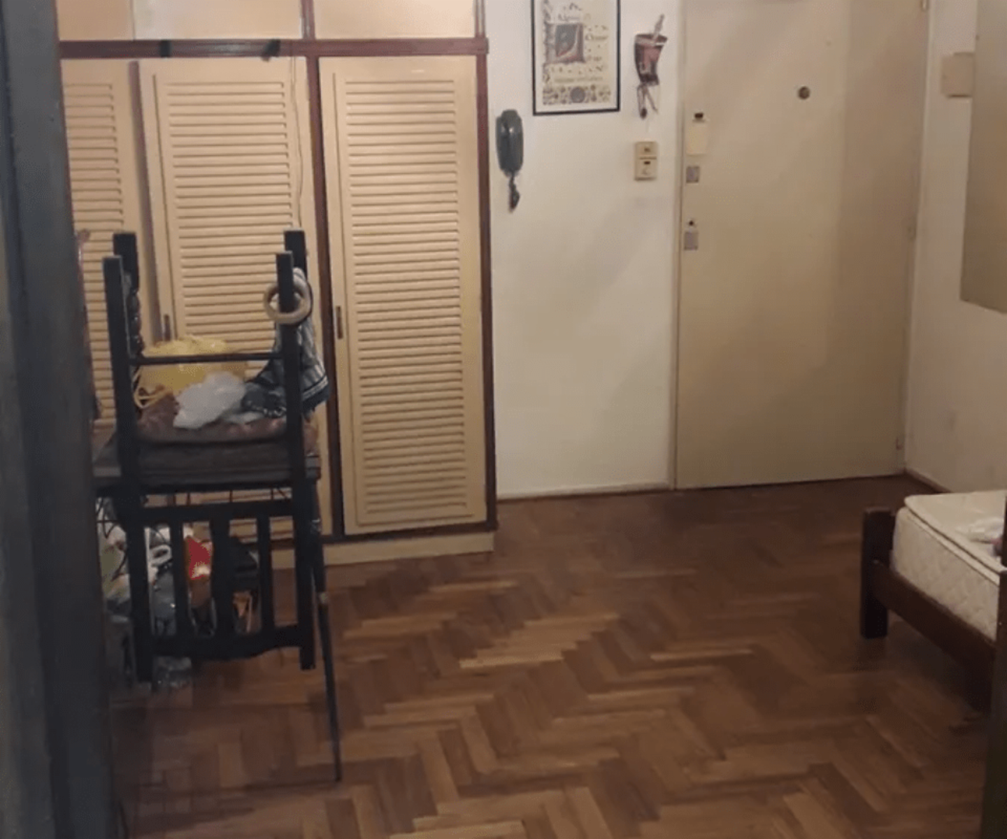 MONOAMBIENTE PISO 2 POR ESCALERA INTERNO — foto 2