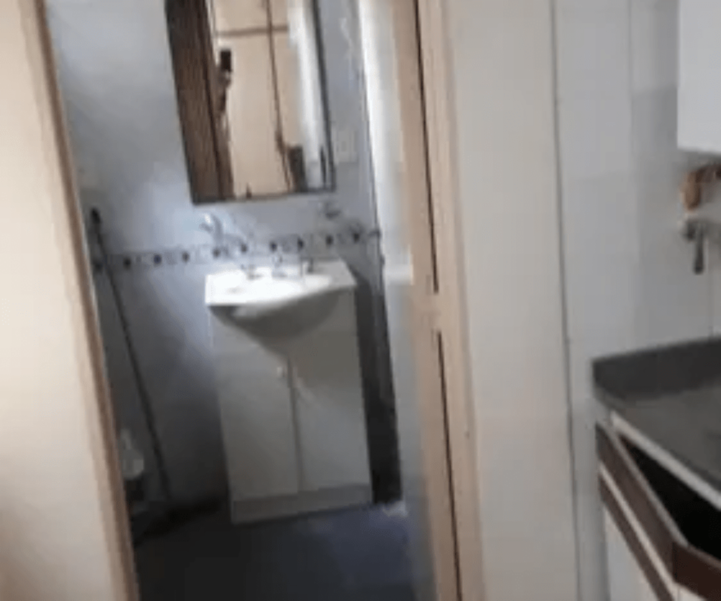 MONOAMBIENTE PISO 2 POR ESCALERA INTERNO — foto 12