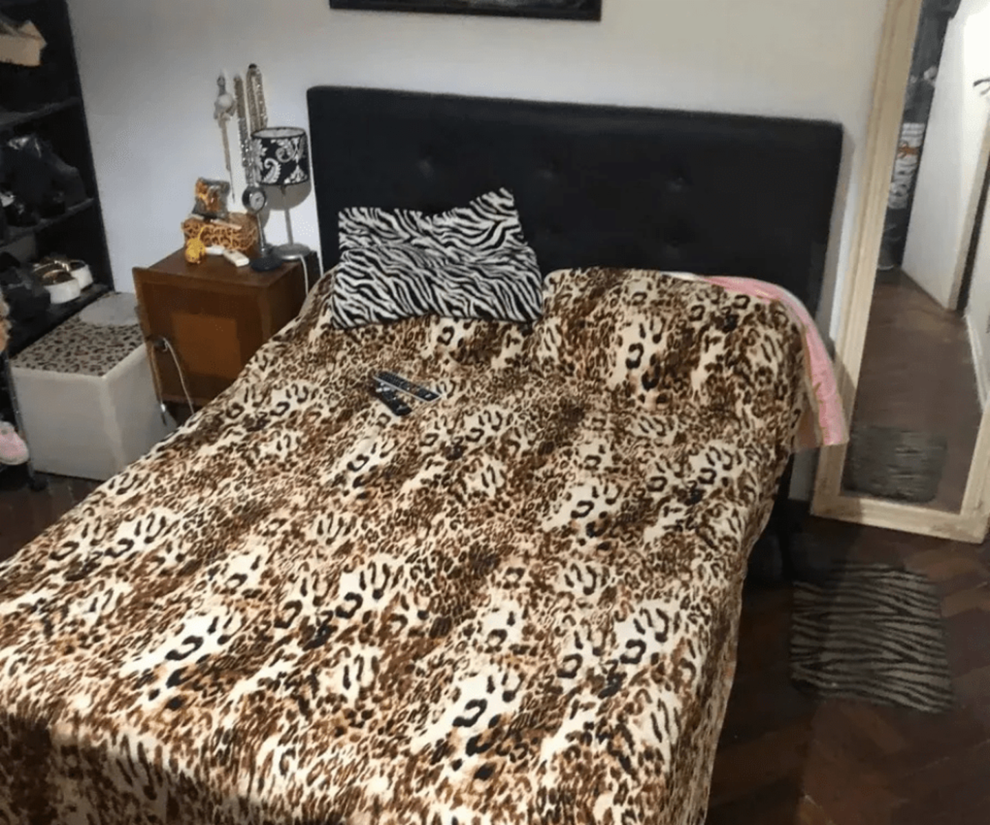 DEPARTAMENTO EN BARRIO NORTE DE 2 AMBIENTES — foto 3