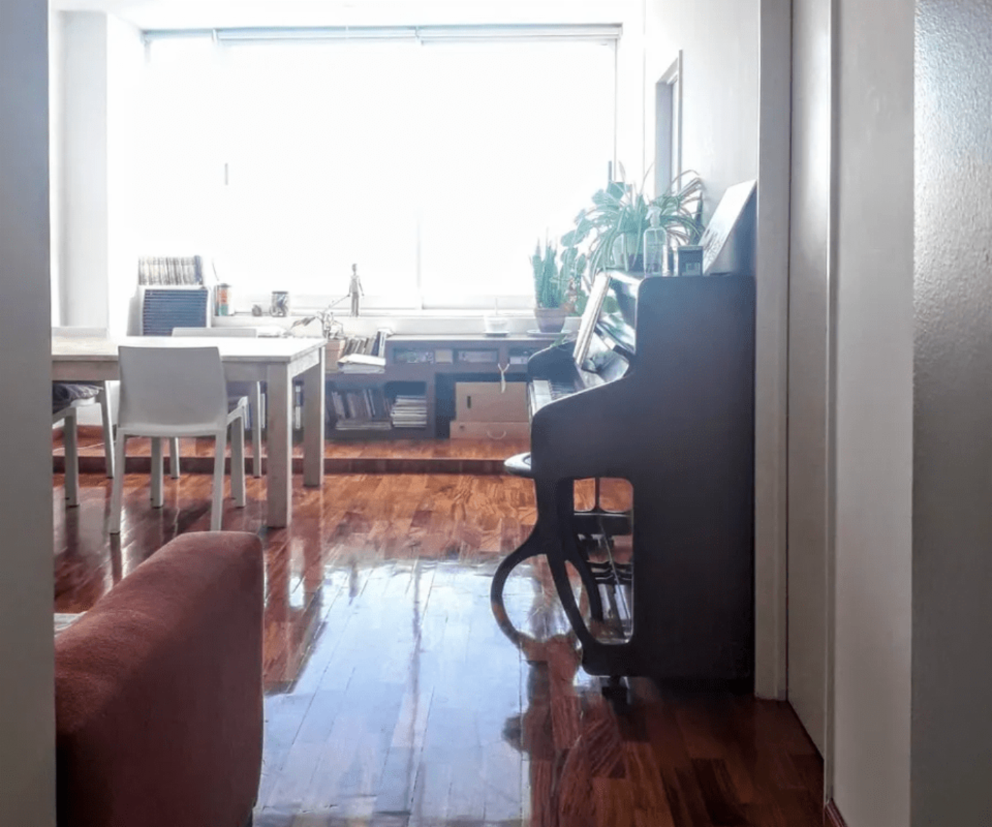 EXCELENTE DEPARTAMENTO DE 2 AMBIENTES MUY LUMINOSO 15 AÑOS ANTIGUEDAD