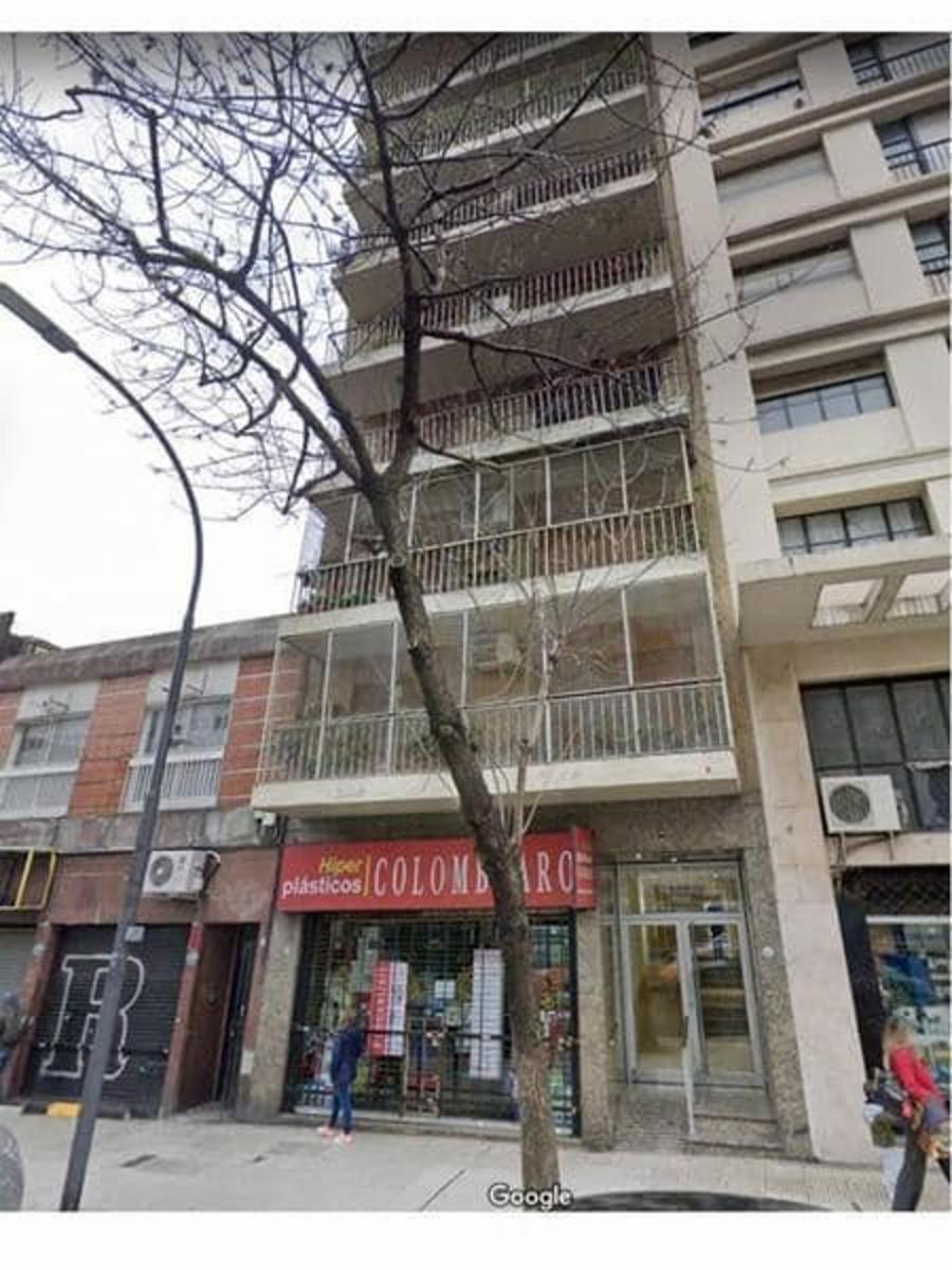 EXCELENTE DEPARTAMENTO DE 3 AMBIENTES CON DEPENDENCIA MUY LUMINOSO — foto 11