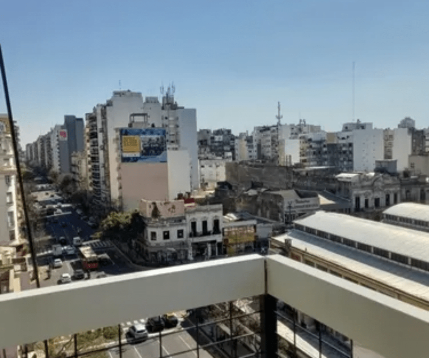 EXCELENTE DTO. 2 AMBIENTES MUY LUMINOSO CON BALCON — foto 13