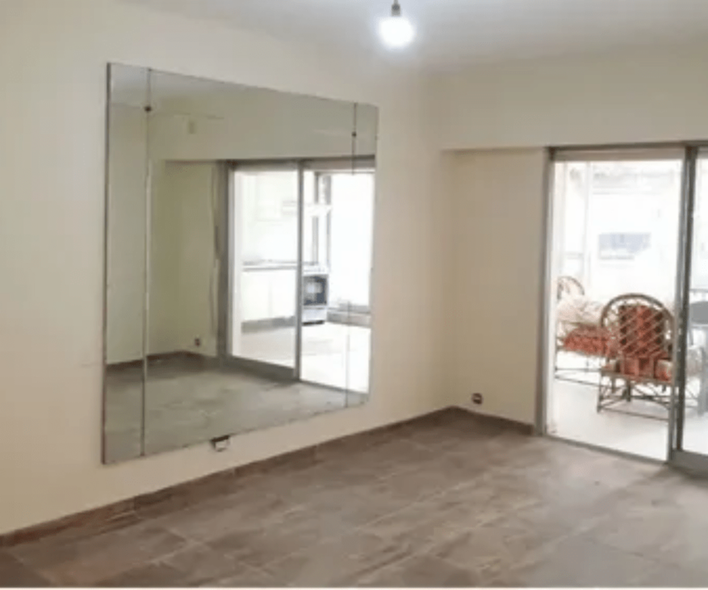 DEPARTAMENTO 4 AMBIENTES MUY LUMINOSO CON GRAN PATIO Y PARRILLA — foto 6