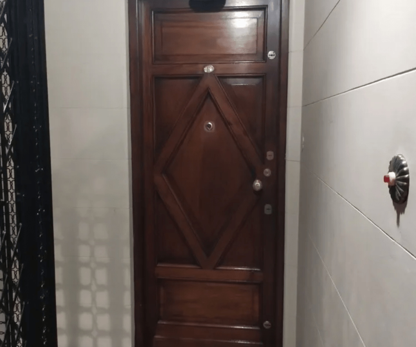 DEPARTAMENTO 4 AMBIENTES EDIFICIO DE ESTILO A LA CALLE — foto 4