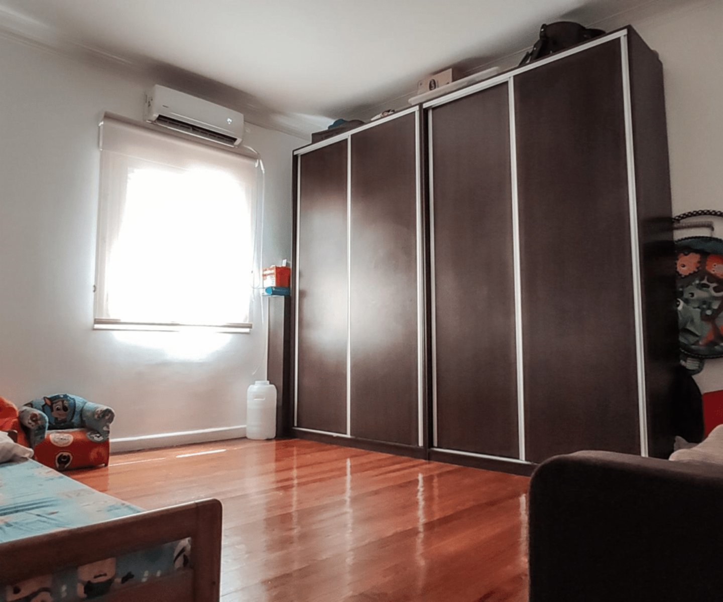 EXCEOLENTE DEPARTAMENTO 3 AMBIENTES MUY LUMINOSO SEMI PISO — foto 8