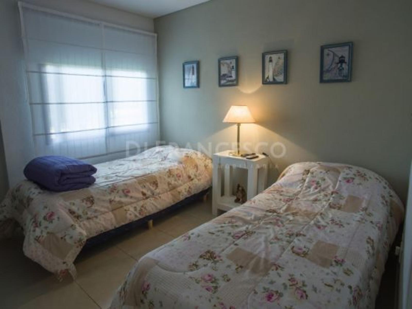 Hermosa casa moderna de 3 dormitorios en Pinamar — foto 12