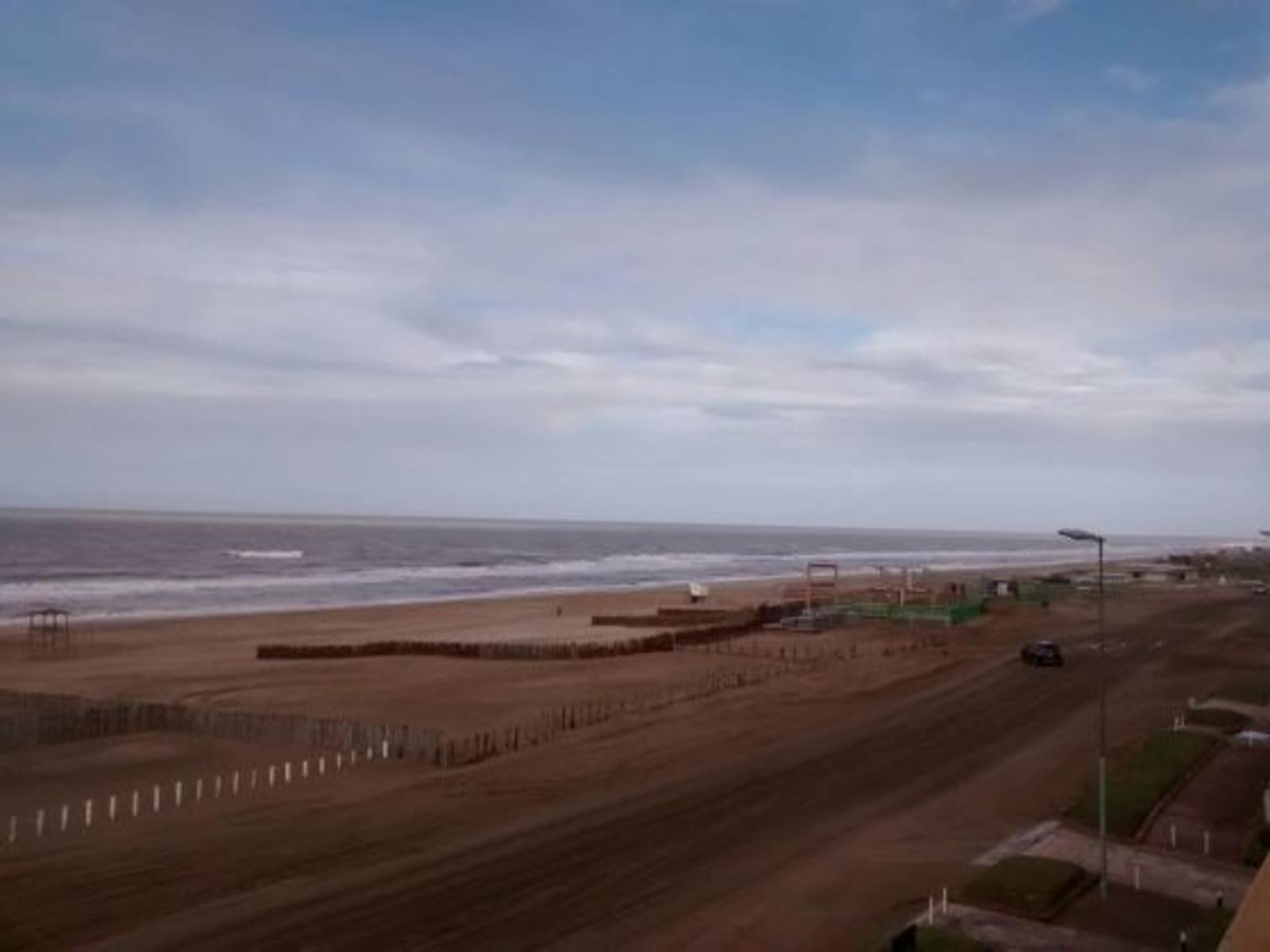 Impresionante semipiso frente al mar. Departamento en Venta. — foto 7