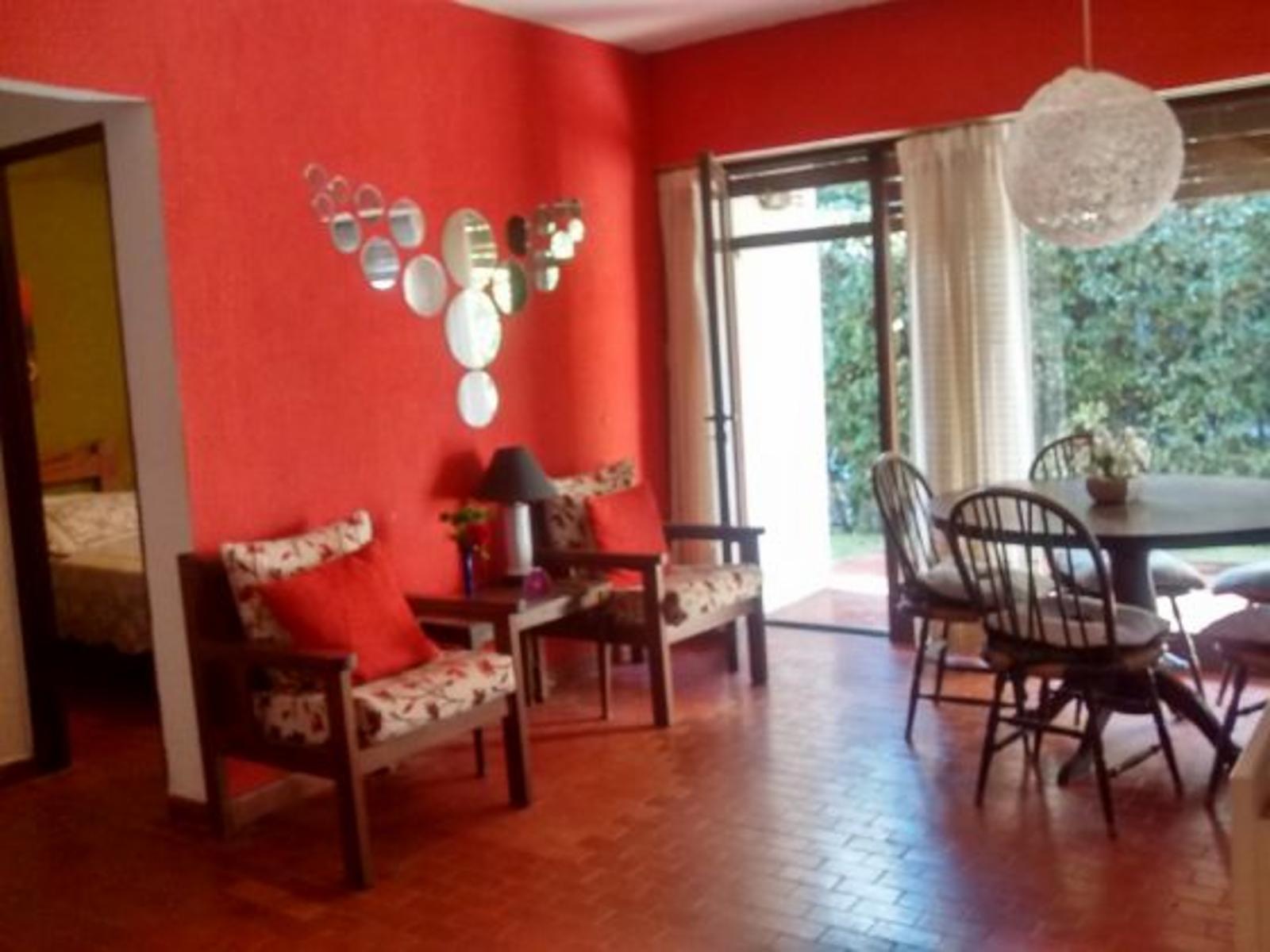 Cómodo departamento con patio, segunda línea al mar. Departamento en Venta. — foto 6