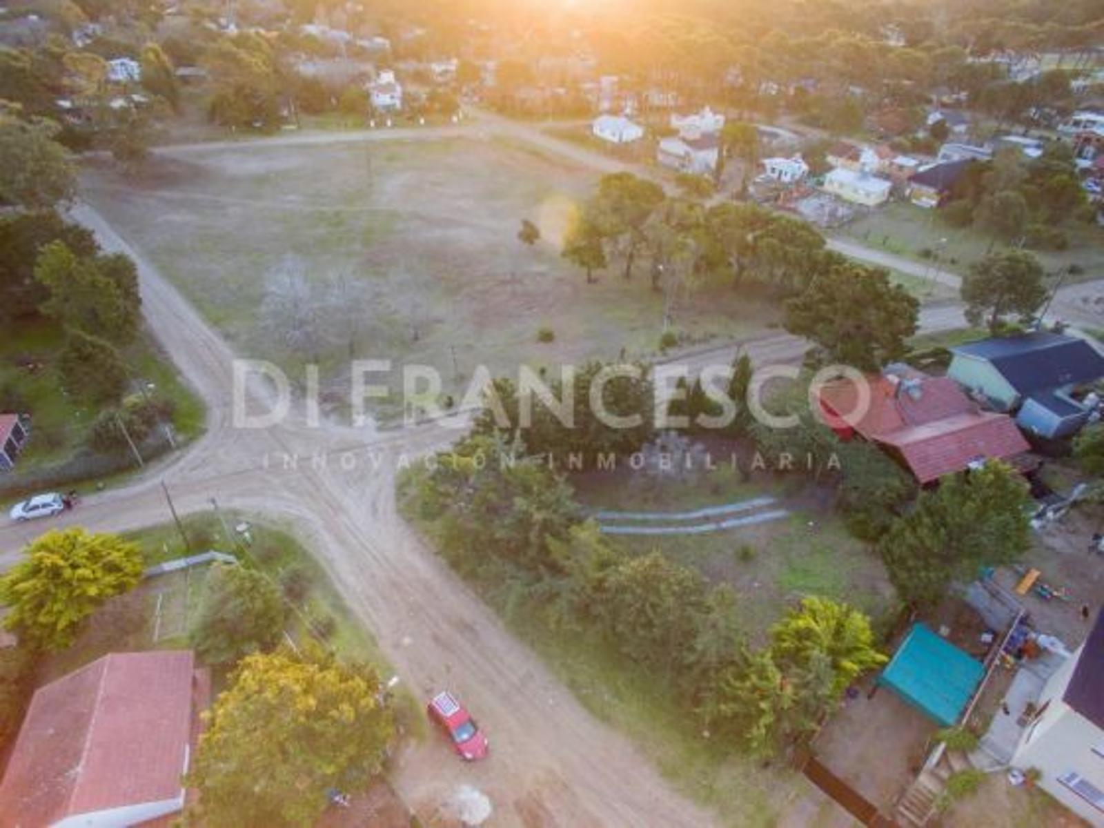 Hermoso lote en esquina. Arbolado. Terreno en Venta. — foto 5