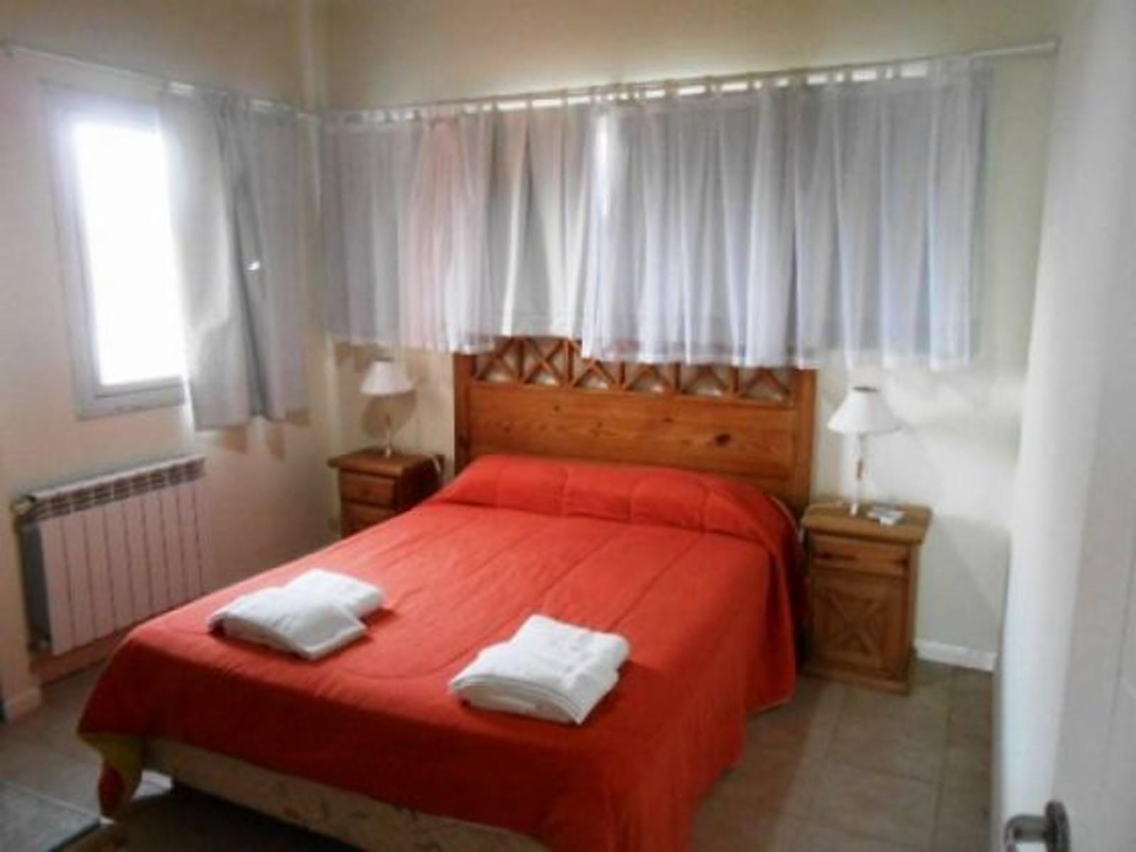 Departamento sobre la playa. 2 dormitorios. Cochera. Mar de Ostende. Departamento en Venta. — foto 6