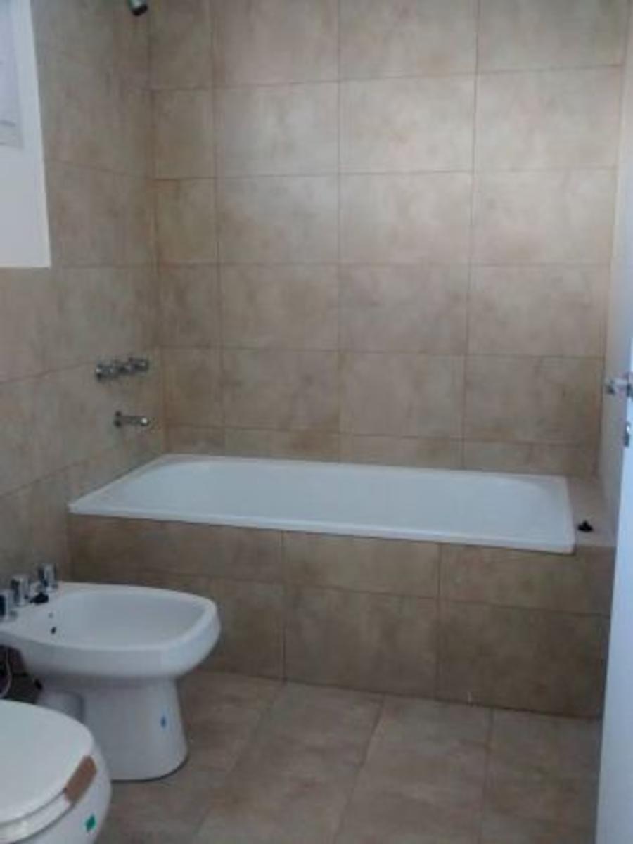 Departamento a estrenar 2 dormitorios. 2 baños. Pinamar. Con cochera. Departamento en Venta. — foto 6