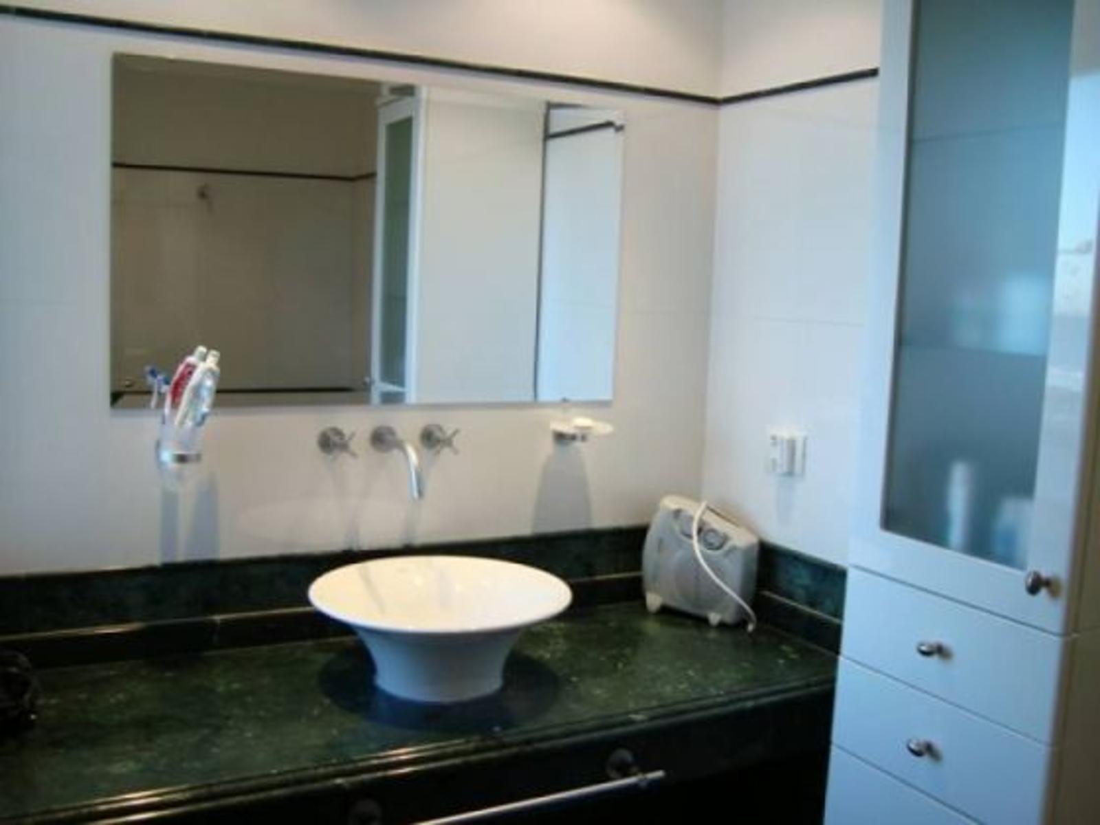 Hermosa casa frente al mar. 4 dormitorios + playroom. Casa en Venta. — foto 9