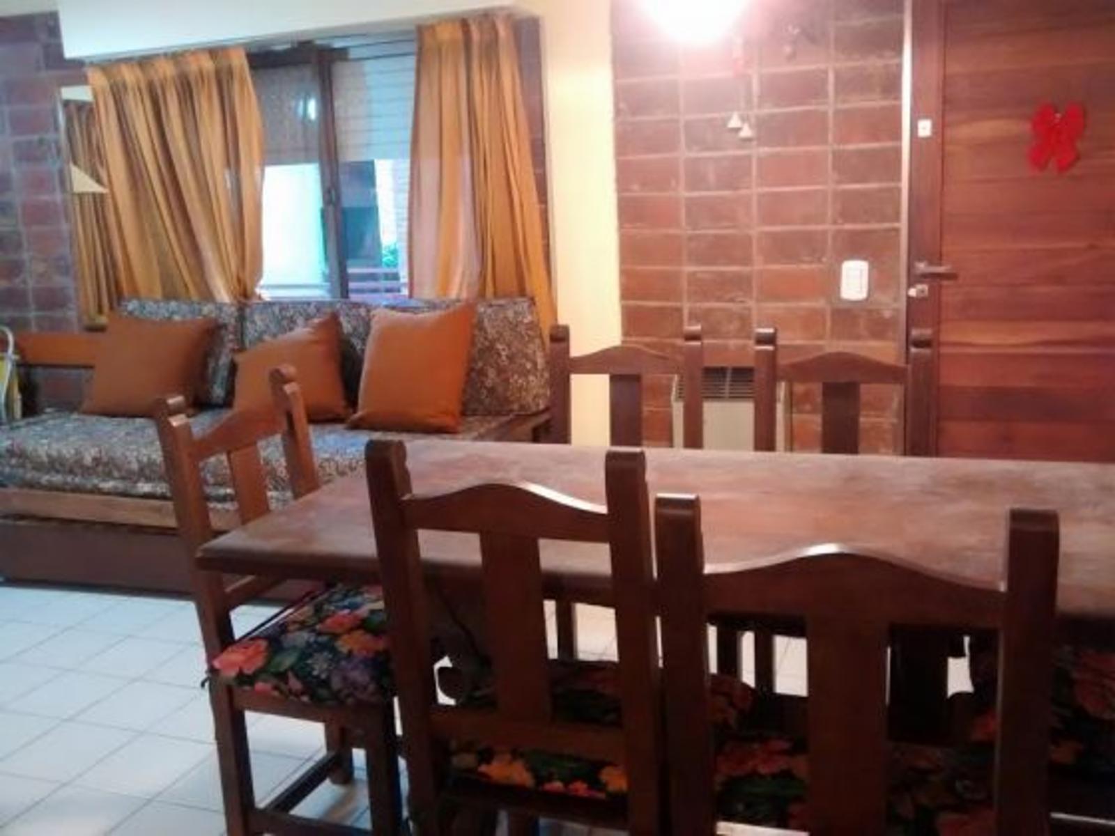 Cómodo departamento en pleno centro de Pinamar. Con cochera y Parrilla. Departamento en Venta. — foto 8