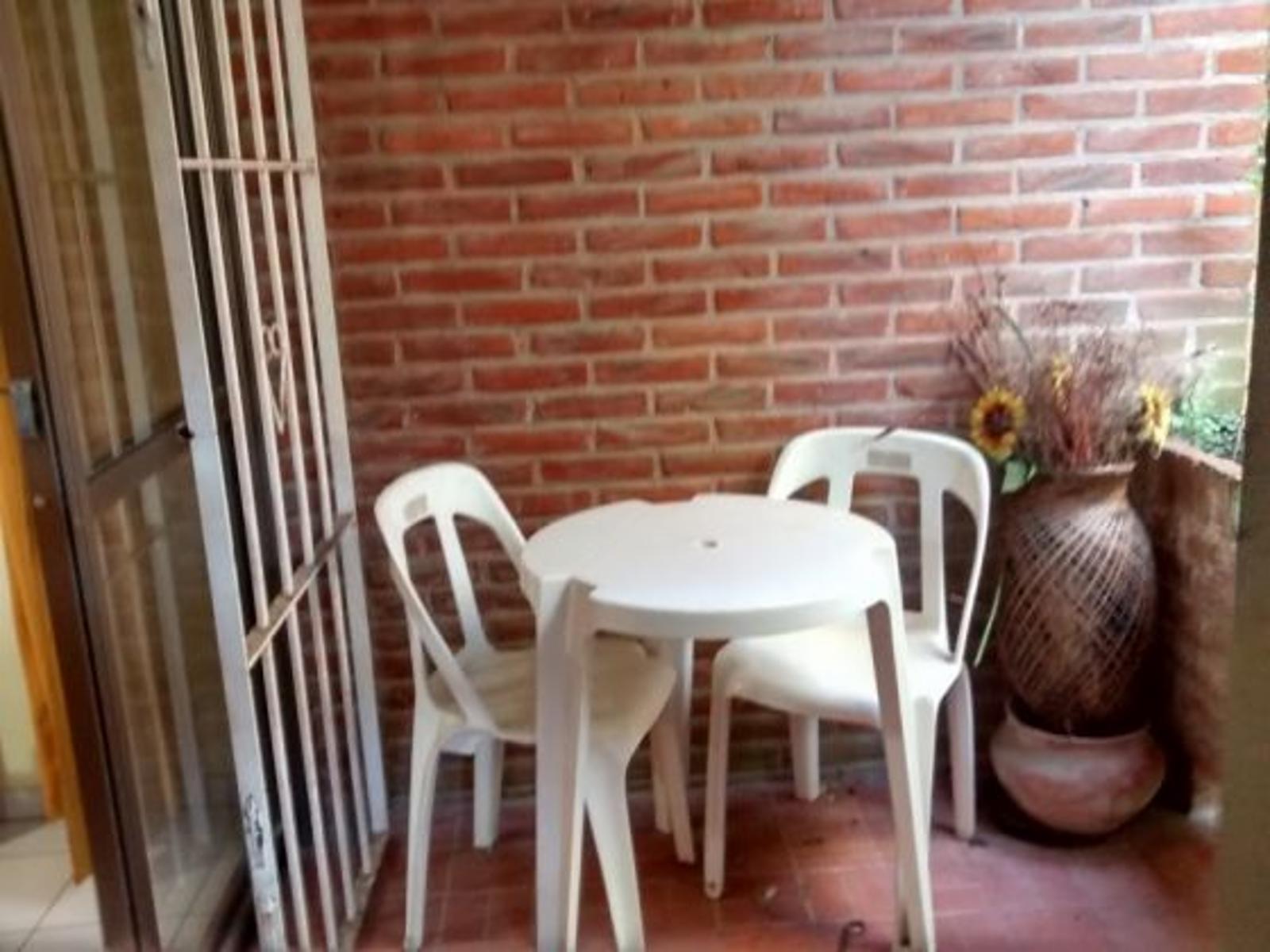 Cómodo departamento en pleno centro de Pinamar. Con cochera y Parrilla. Departamento en Venta. — foto 12