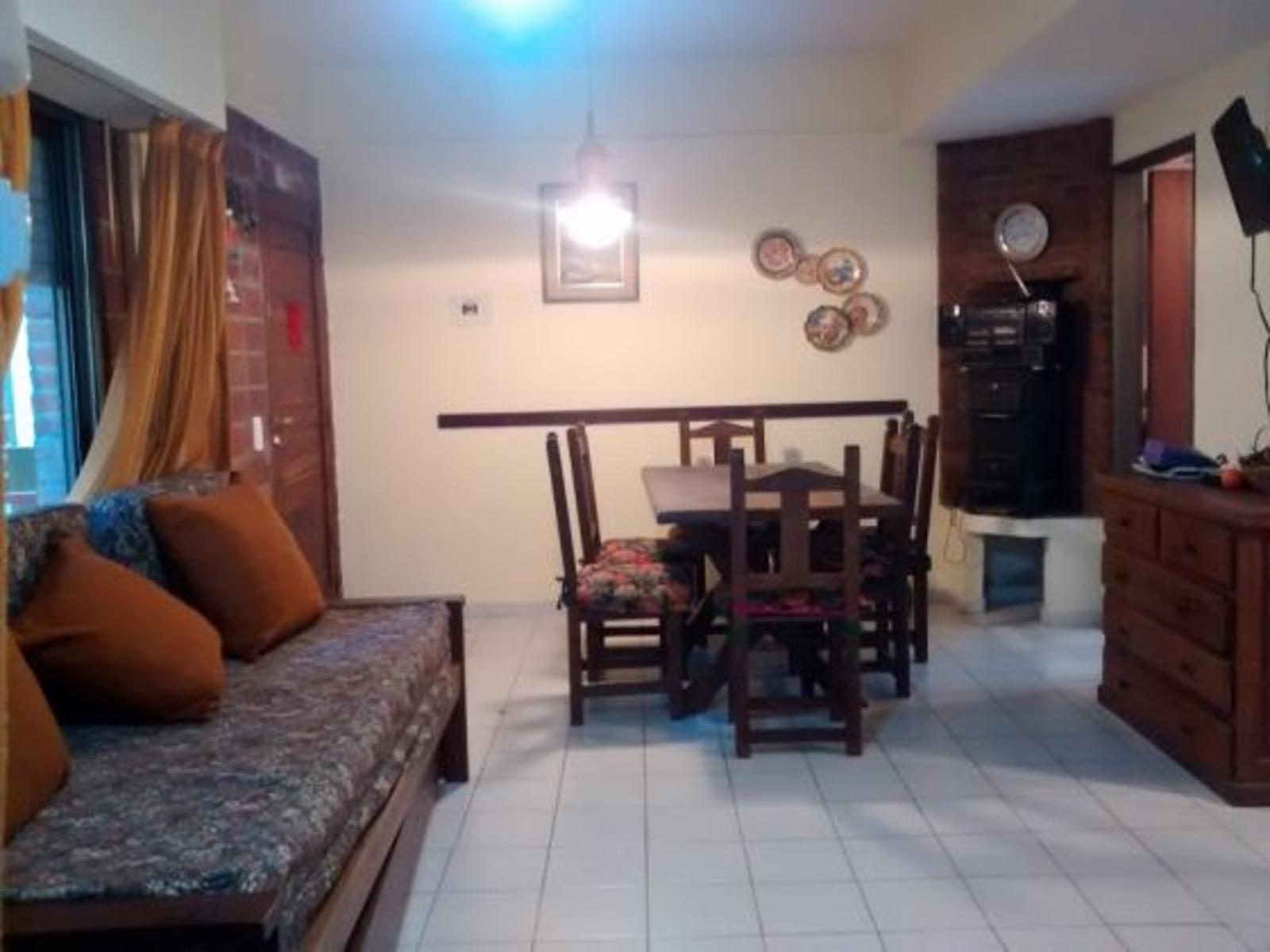 Cómodo departamento en pleno centro de Pinamar. Con cochera y Parrilla. Departamento en Venta. — foto 14