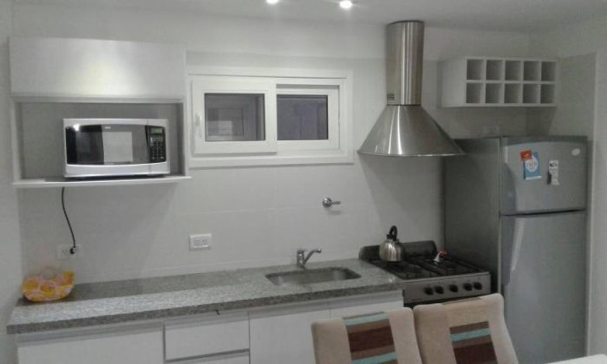 Departamento de 2 dormitorios. A 150 mts del mar. Piscina climatizada. Cochera.. Departamento en Venta. — foto 5