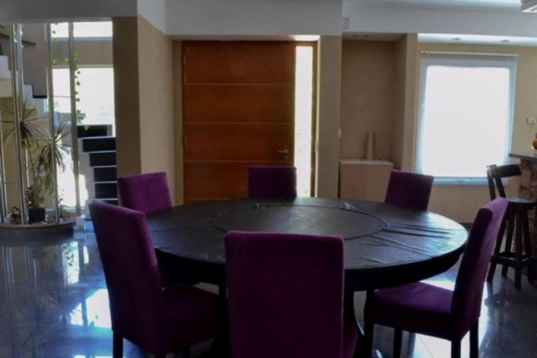 Excelente casa en zona tridente con terraza, quincho y garage.. Casa en Venta. — foto 7