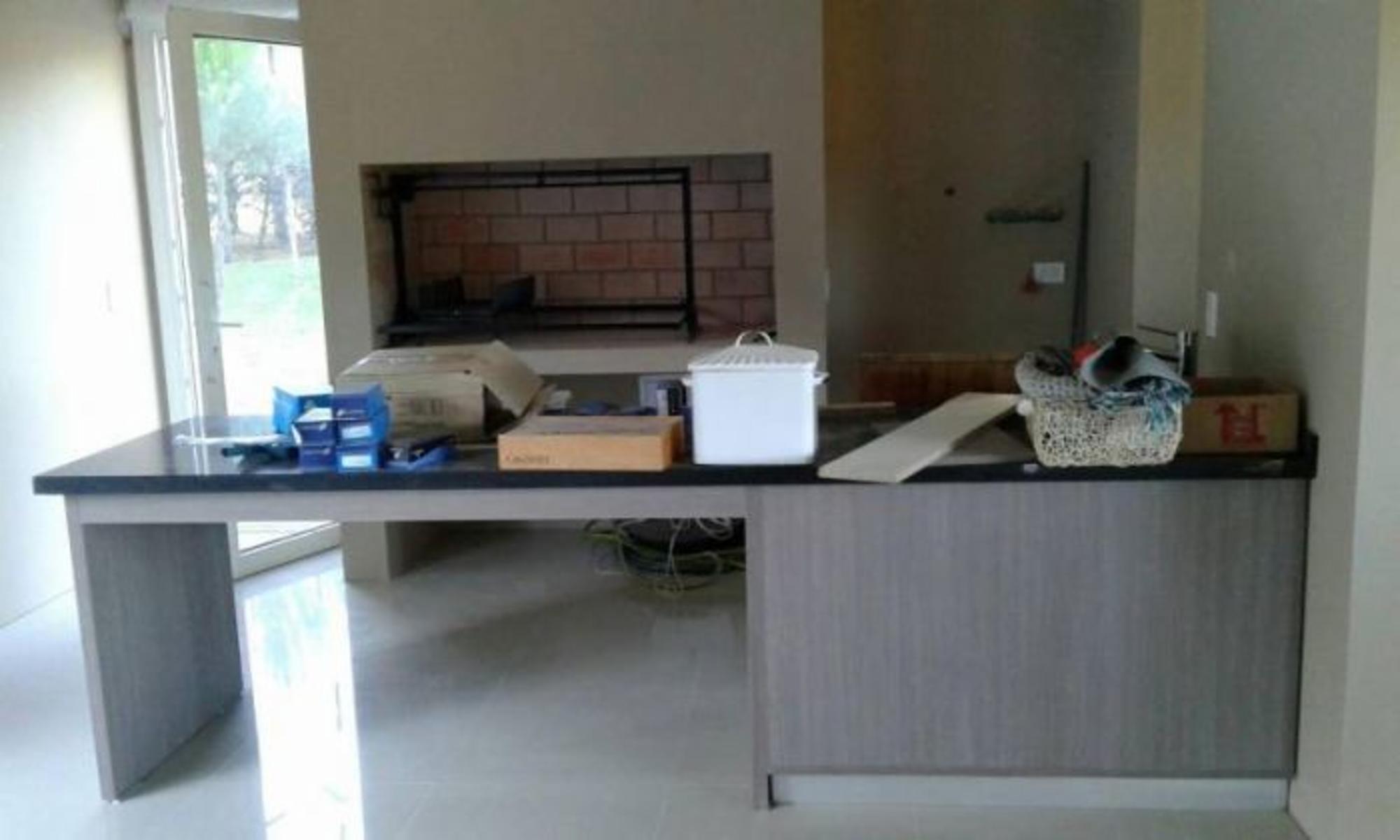 Moderna casa funcional en barrio La herradura. Casa en Venta. — foto 8