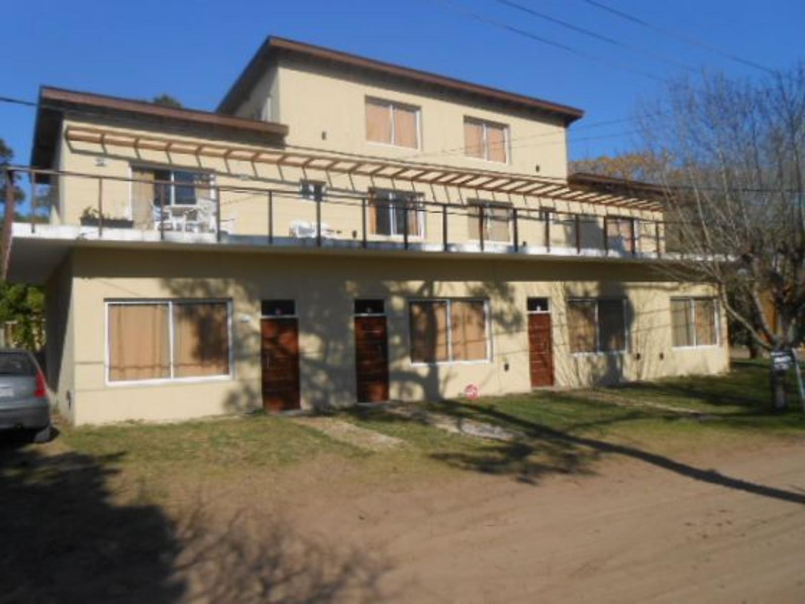 Departamento de 1 dormitorio con patio y jardín propios. A 200 mts del mar. Departamento en Venta. — foto 10