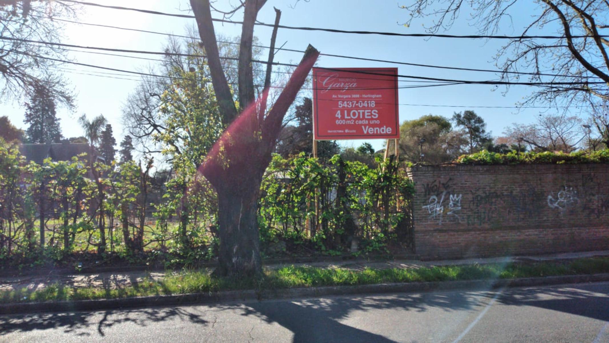 LOTES EN BARRIO INGLES