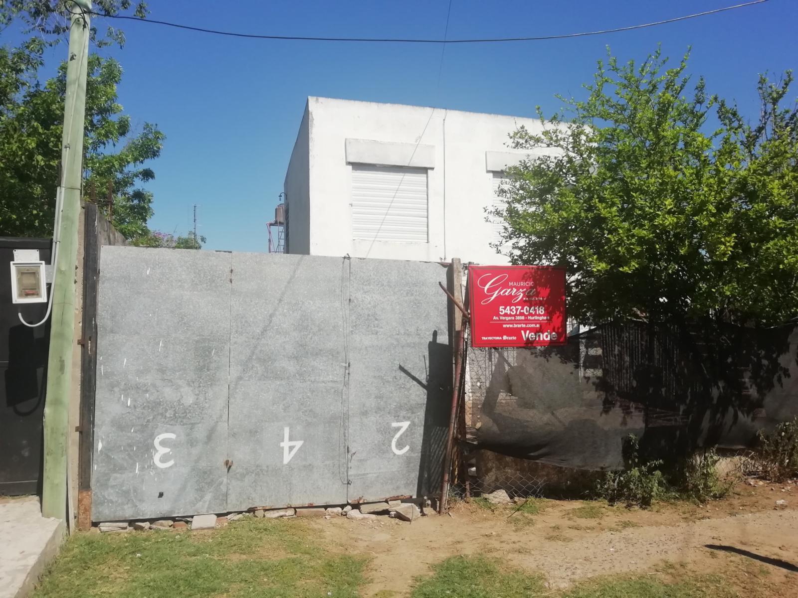CASA + DEPARTAMENTO a refaccionar sobre lote de 400 metros — foto 2