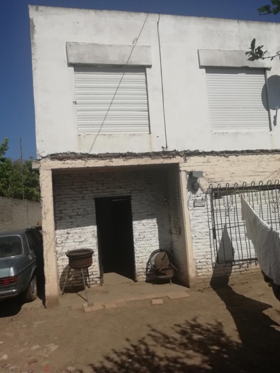CASA + DEPARTAMENTO a refaccionar sobre lote de 400 metros — foto 4