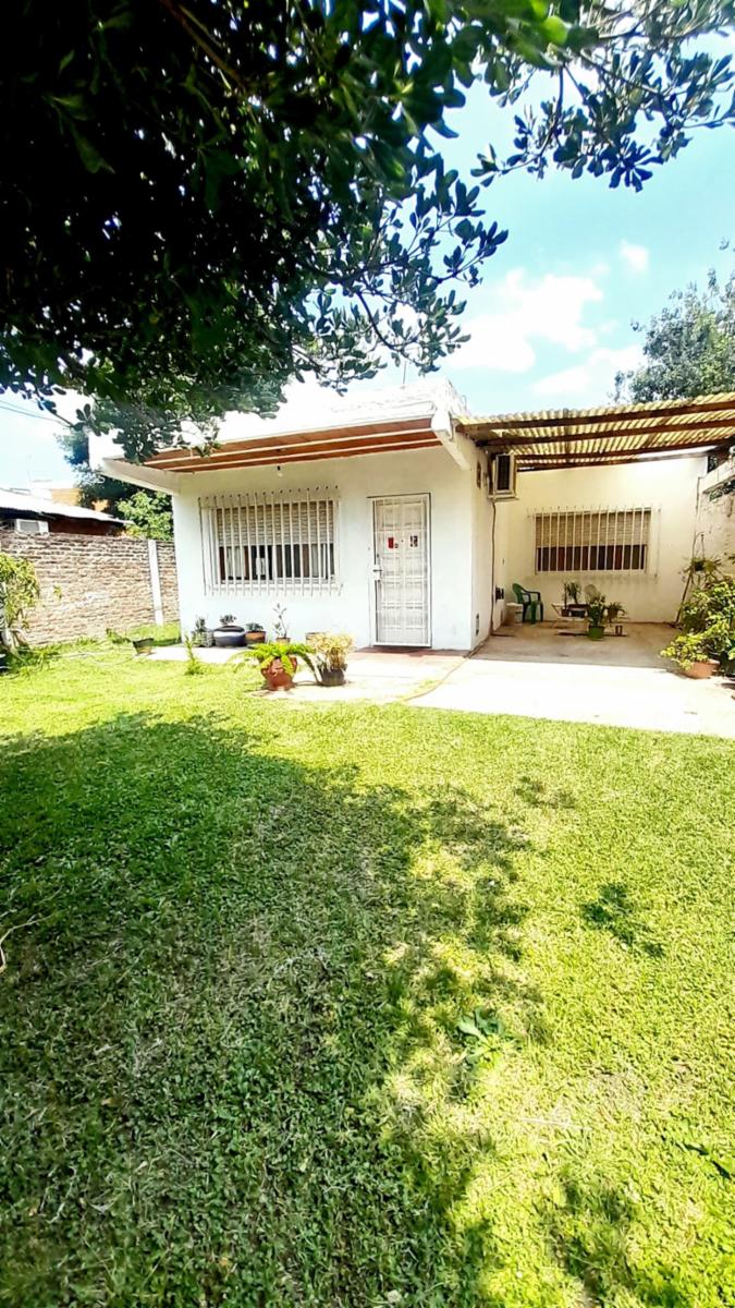 Excelente propiedad con piscina
