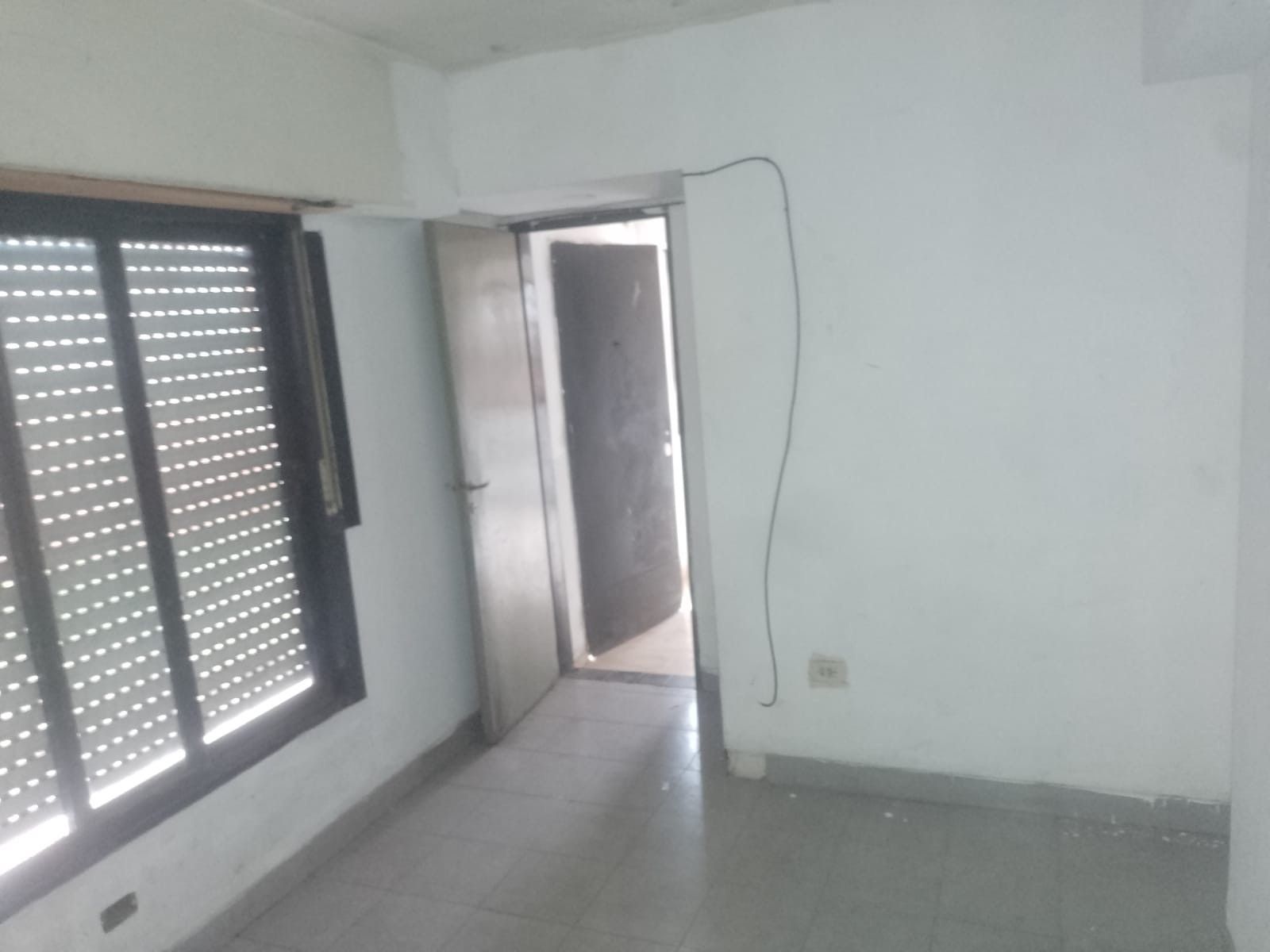 Casa con depto a reciclar - 15