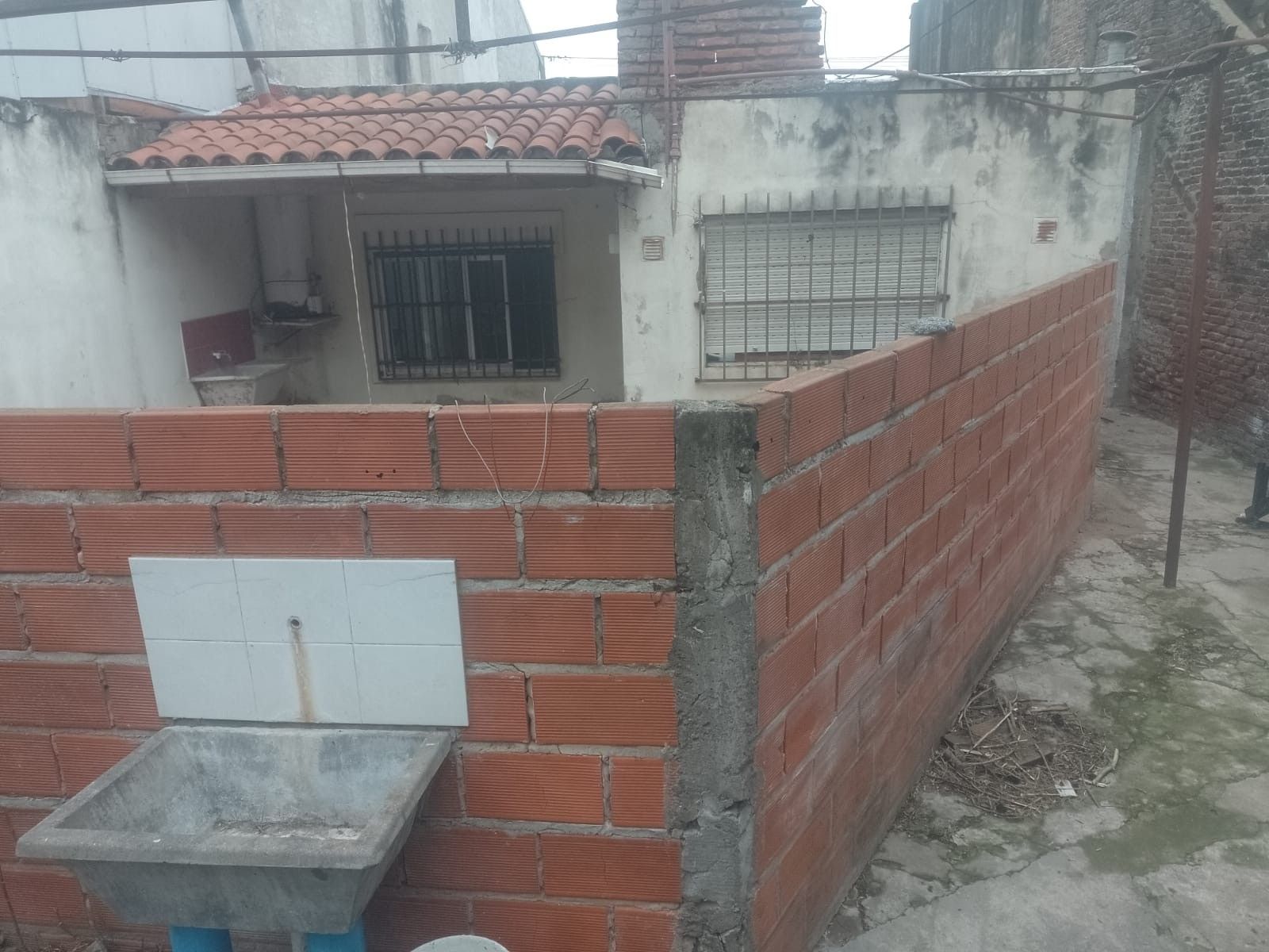 Casa con depto a reciclar - 19