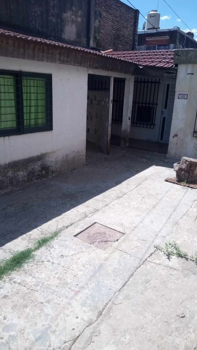 Casa con depto a reciclar - 21