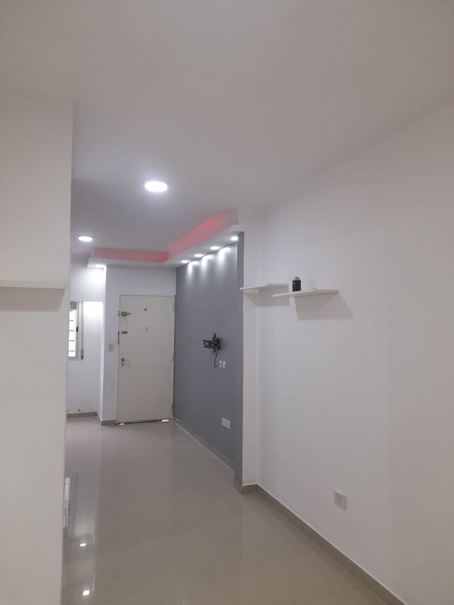 Duplex zona barrio Curupayti con cochera - 4
