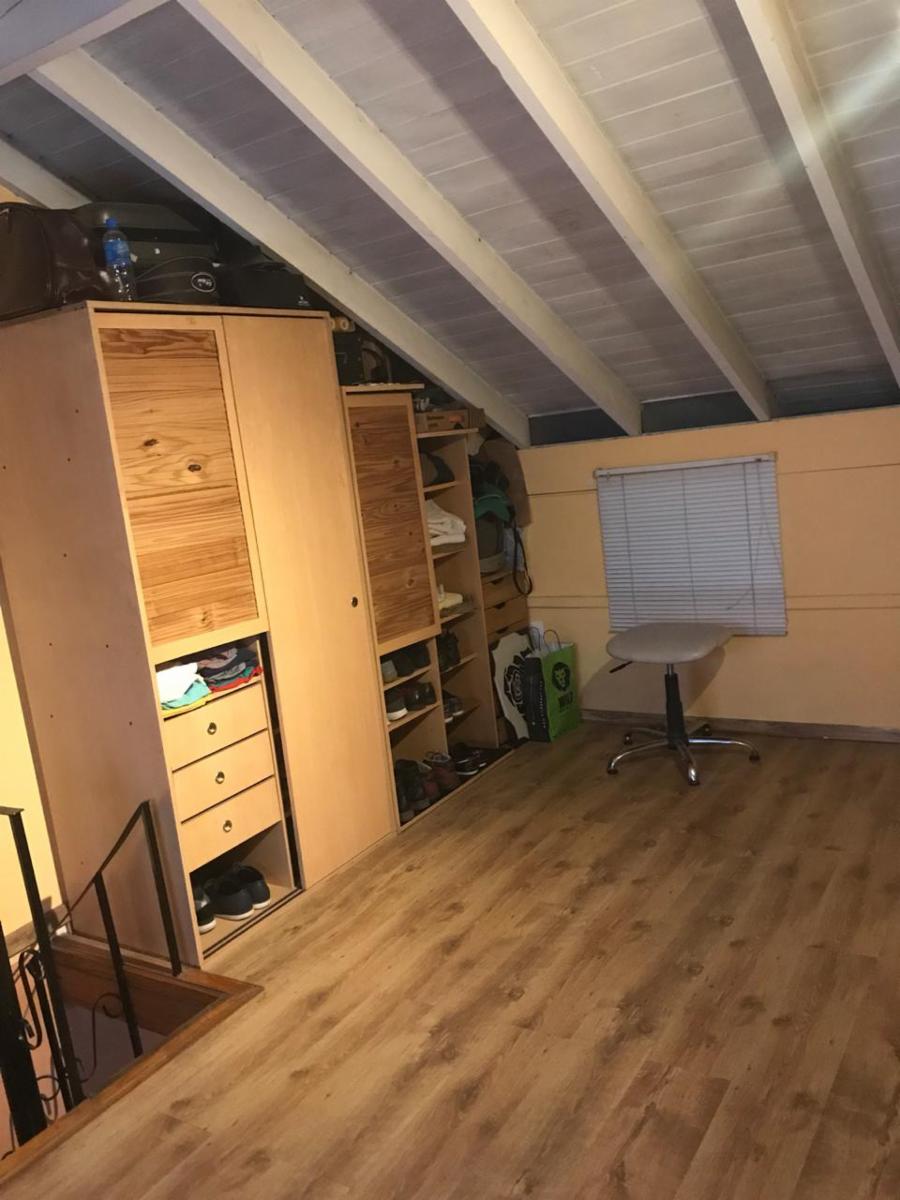 Excelente Duplex de 4 Amb. con Cochera &quotDETALLES DE CATEGORIA&quot — foto 3