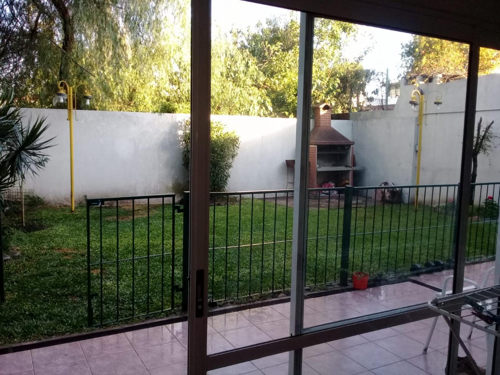 Casa Centro San Justo en P. H con Garage Tres Autos — foto 4