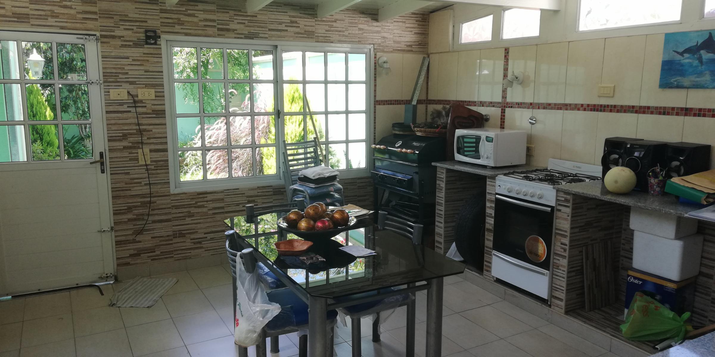 Triplex de 4 amb. En excelente zona Residencial de Ramos Mejía, Barrio Don Bosco. — foto 2