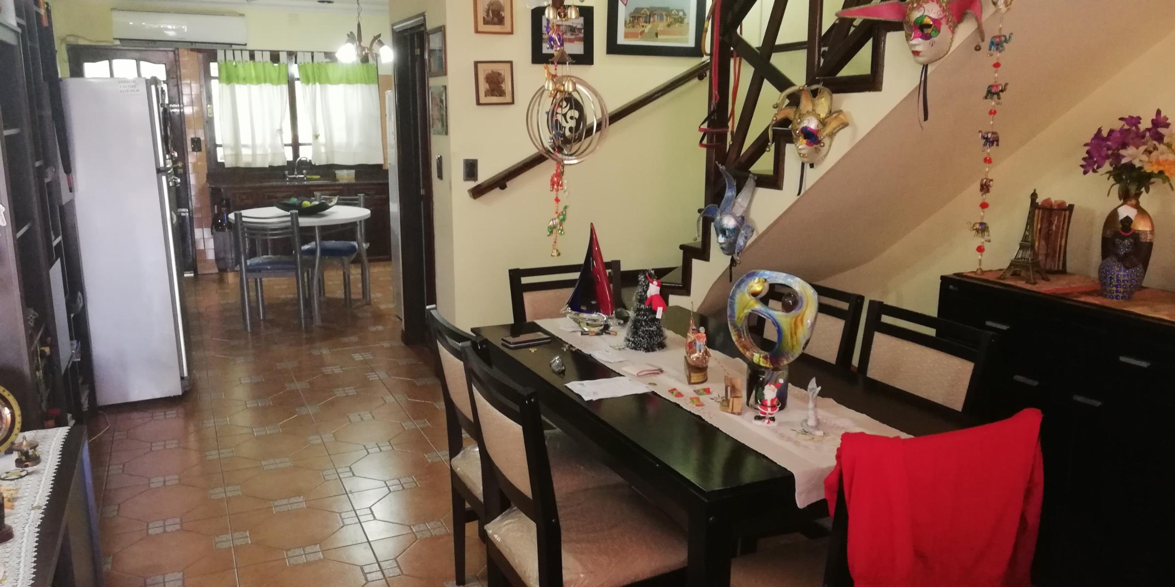 Triplex de 4 amb. En excelente zona Residencial de Ramos Mejía, Barrio Don Bosco. — foto 5