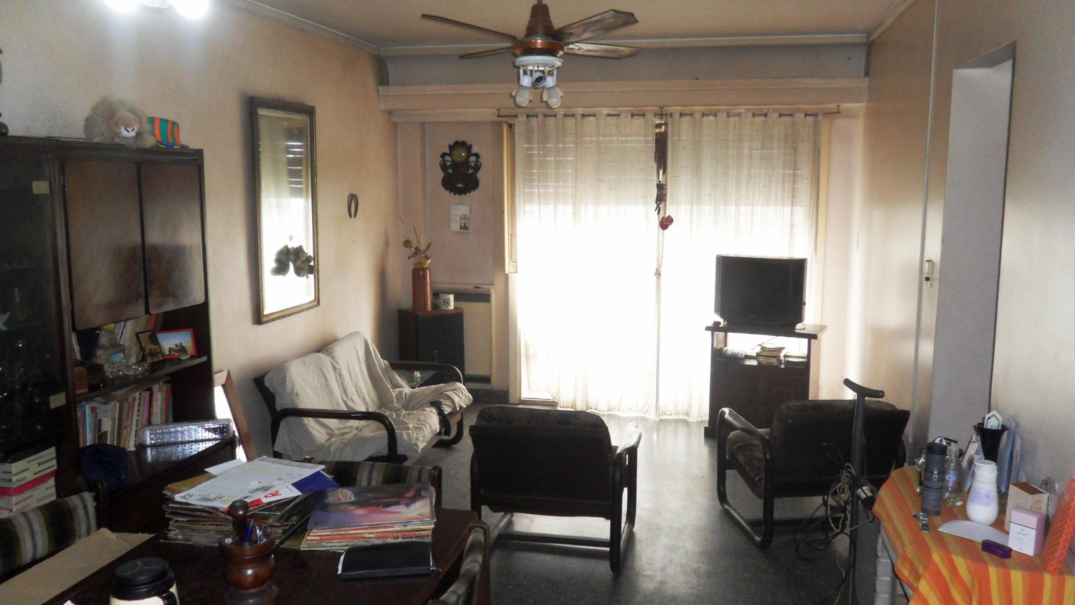 *RETASADO*3 AMBIENTES EN EXCELENTE UBICACIÓN — foto 2