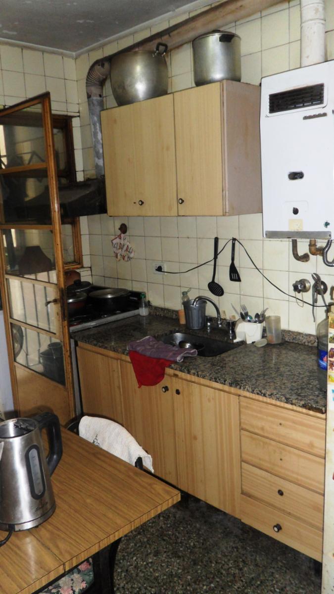 *RETASADO*3 AMBIENTES EN EXCELENTE UBICACIÓN — foto 4